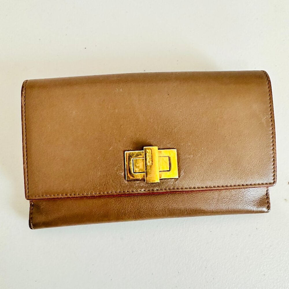 FENDI TRI-FOLD TAN AND GREEN LEATHER LONG WALLET MADE IN ITALY